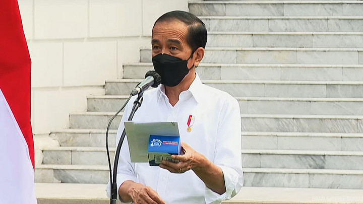 Pemerintah Mulai Bagikan Paket Obat COVID-19 Gratis untuk Pasien Isoman