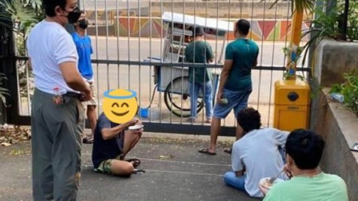 Viral! Pasien Isoman Membeli Jajanan Bakso dari Luar Pagar Hotel