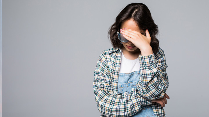 Kamu Suka Merasa Minder? Ini Cara Mengatasinya