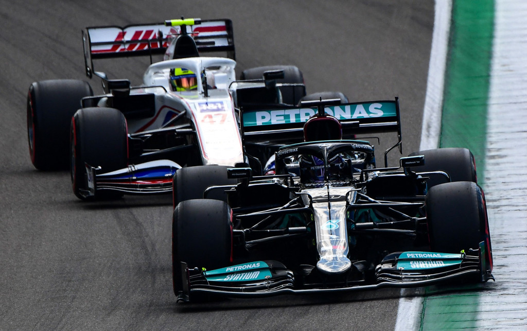 Keuntungan Adanya Ajang Formula-E untuk Warga Jakarta