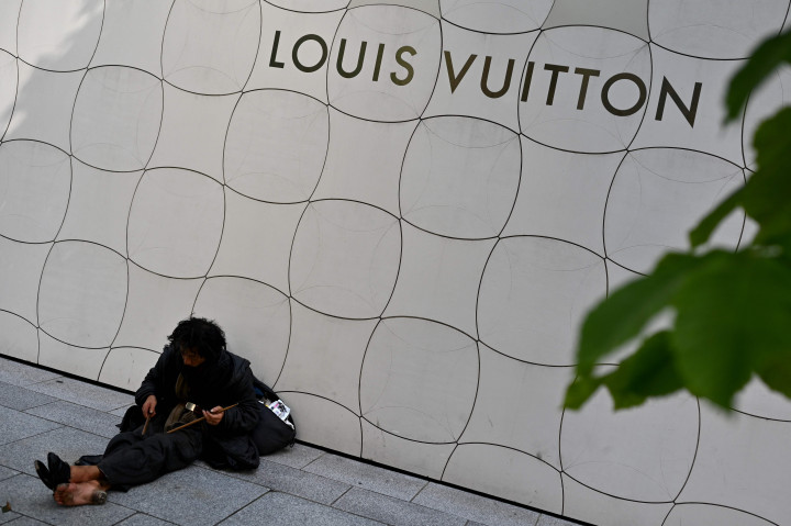 Pemenang Tender Pengadaan Baju Dinas Gugat Pemkot Tangerang