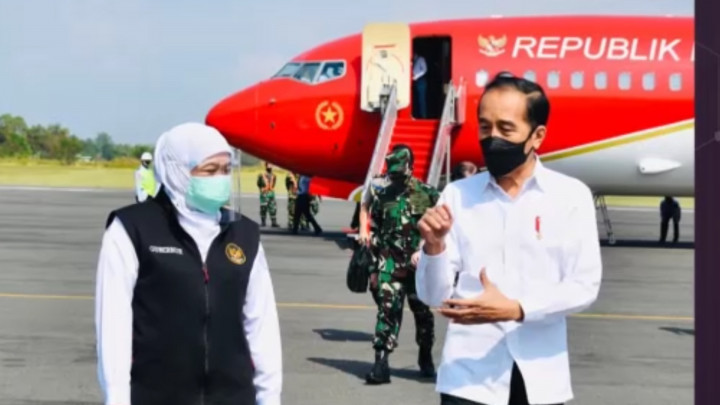 Perdana, Jokowi Kunker ke Jatim Pakai Pesawat Kepresidenan Merah Putih