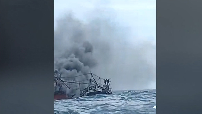 Pencarian 25 ABK KM Hentri Terhambat Cuaca dan Tingginya Ombak