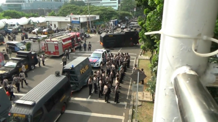 Jelang Unjuk Rasa, Sekitar 600 Personel Aparat Gabungan Jaga Gedung KPK