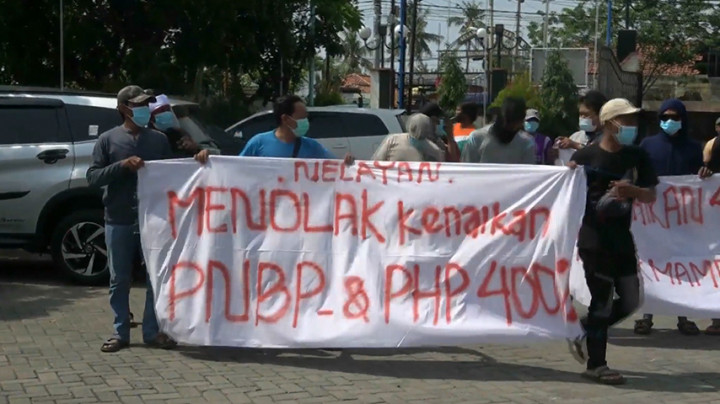 Tarif PNBP Naik 400%, Ratusan Nelayan Brebes Datangi Gedung DPRD