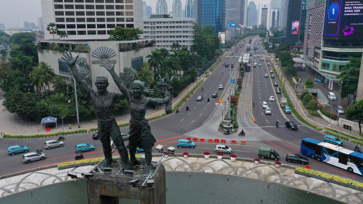 Penyebab DKI Jakarta Masih Berada di PPKM Level 3