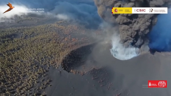 Langkah Spanyol Tangani Dampak Letusan Gunung Cumbre Vieja