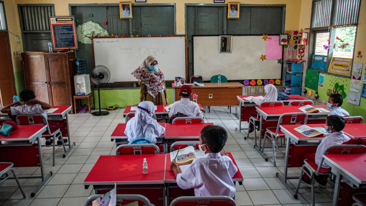 Ditemukan Klaster COVID-19, Pemkot Surakarta Tutup Sementara 5 Sekolah