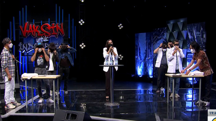 Vaksin Slank Untuk Indonesia – Keseruan Slank Bermain Game Tebak Benda Bersama Para Dokter