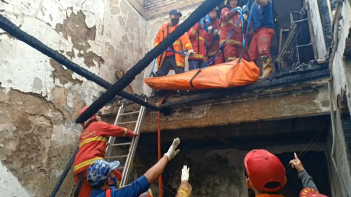 Kronologi Kebakaran Rumah yang Tewaskan 1 Keluarga di Cipondoh