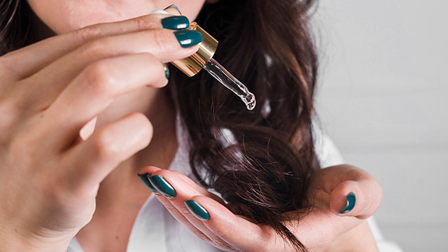 Ini Khasiat Tea Tree Oil untuk Kesehatan Rambut dan Kulit Kepala