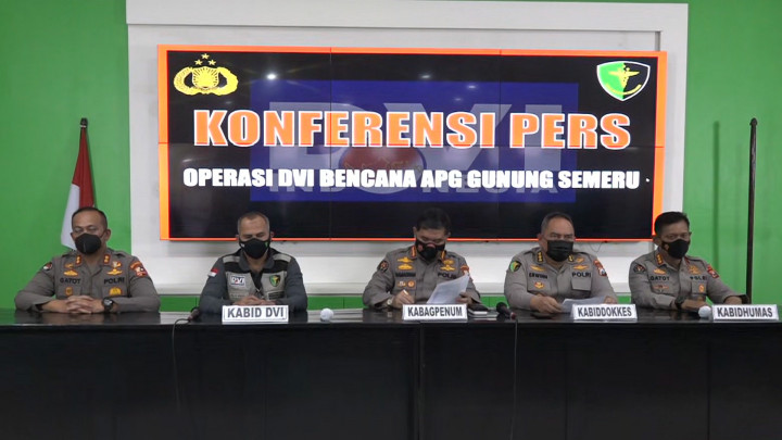 Tim DVI Kembali Identifikasi 7 Jenazah Korban Erupsi Gunung Semeru