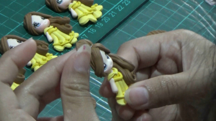 Perajin Clay Art di Malang Ekspor Karyanya ke AS dan Eropa
