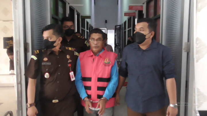 Jadi Tersangka Kasus Korupsi, Mantan Camat Pura-pura Gangguan Jiwa