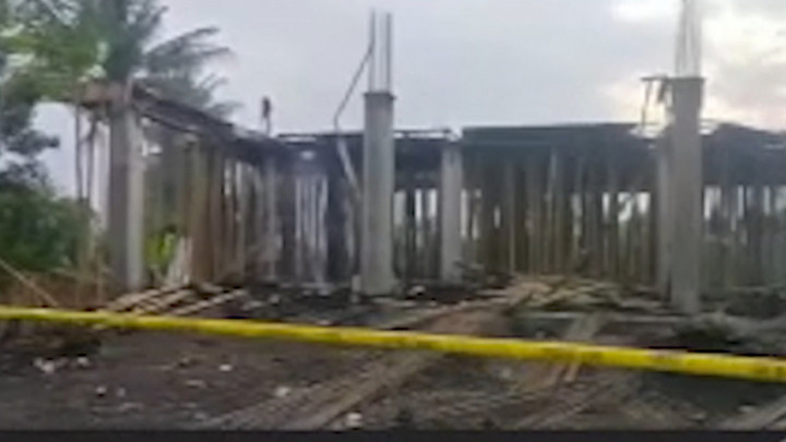 Ratusan Orang Tak Dikenal Menyerang Ponpes Assunah di Lombok