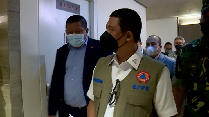 Ketua Satgas COVID-19 Tinjau Langsung Fasilitas Karantina PMI