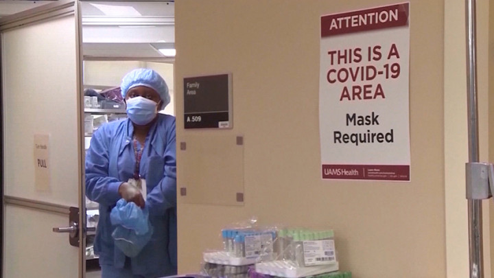 Infeksi Harian COVID-19 di AS Capai 1 Juta Lebih Kasus