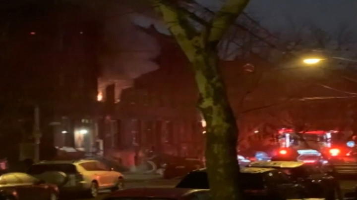 13 Orang Tewas Akibat Kebakaran Rumah di Philadelphia