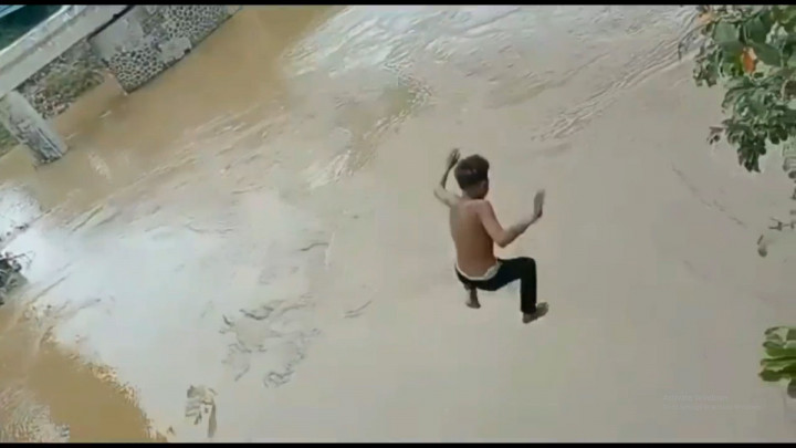 Terjun Bebas ke Sungai, Remaja Asal Brebes Hilang 7 Hari