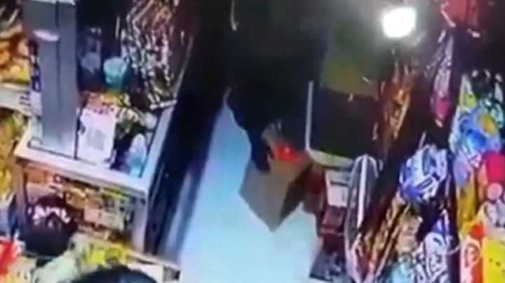 Waspada, Sindikat Emak-Emak Spesialis Curi Barang Toko