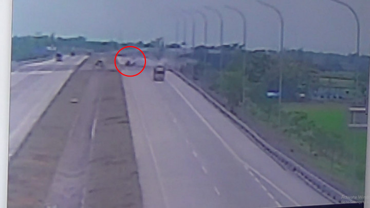 Sidang Lanjutan Joddy, Terungkap Rekaman CCTV Detik-detik Kecelakaan Mobil Vanessa Angel