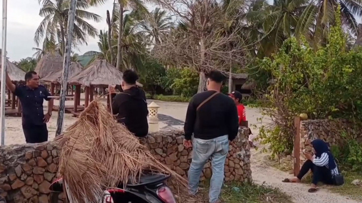 Aksi Penggemar Marquez Rela Menunggu di Hotel Demi Foto Bersama