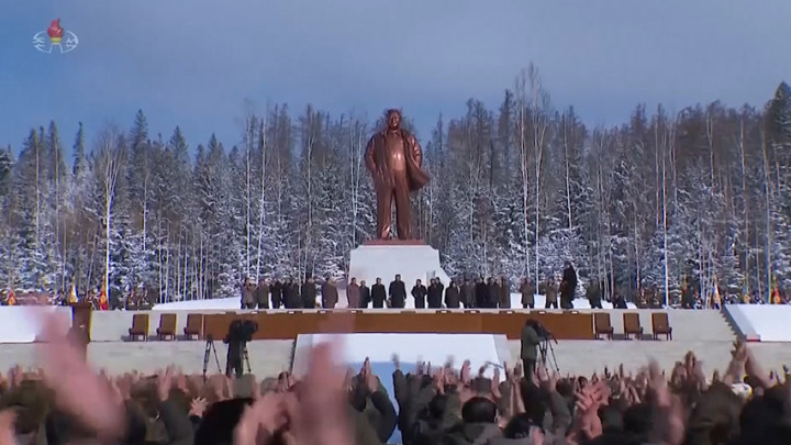 Korea Utara Peringati 80 Tahun Kelahiran Kim Jong-il