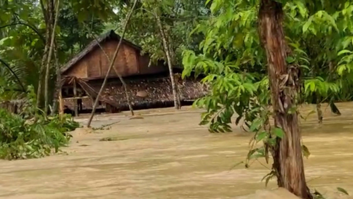Perkampungan Suku Badui Terendam Banjir