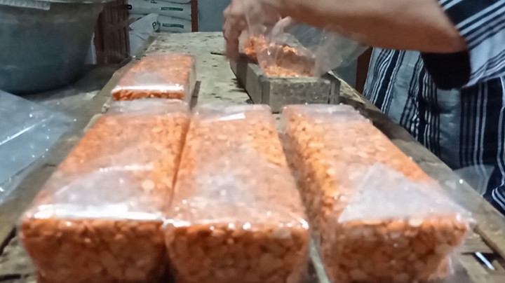 Hindari Kerugian, Perajin di Cianjur Perkecil ukuran Tempe