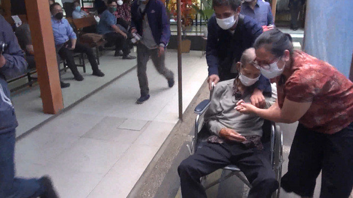 Dituduh Merusak Gubuk, Kakek 81 Tahun Pingsan di Persidangan