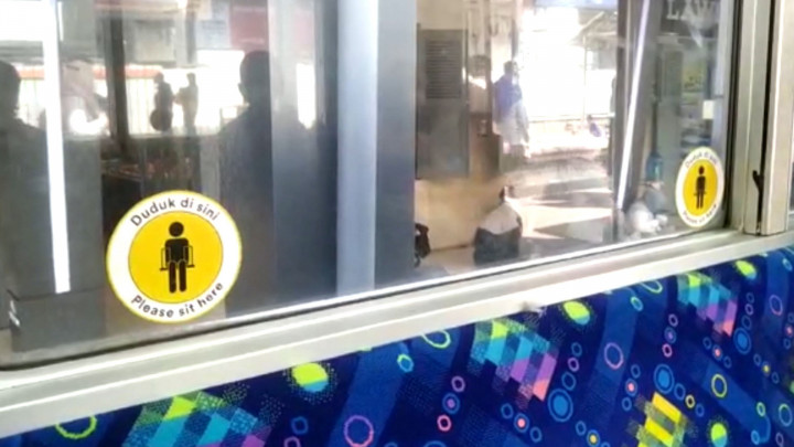 KRL Kembali Terapkan Aturan Jaga Jarak