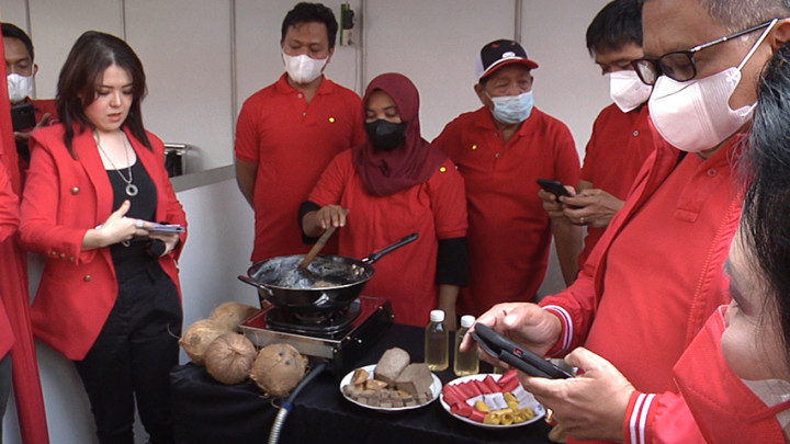 Ajak Warga Lebih Kreatif, PDIP Gelar Demo Masak Tanpa Minyak Goreng