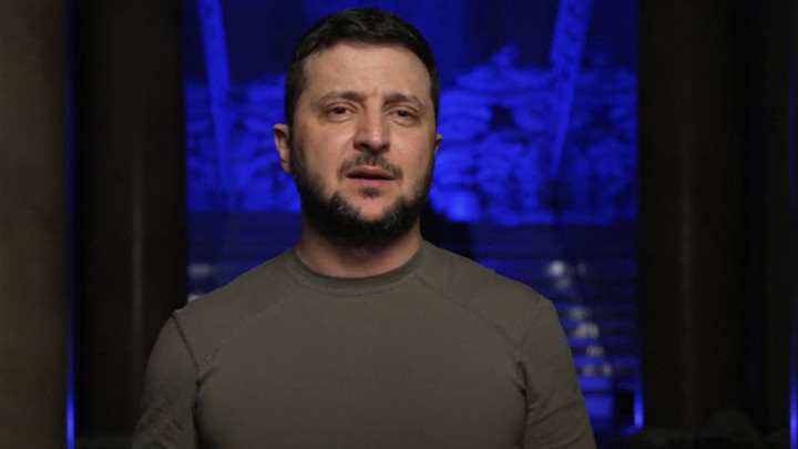 Presiden Ukraina Muncul di Grammy Awards untuk Minta Dukungan