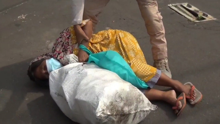 Terjaring Razia, Ibu-Ibu Pengemis Menangis Histeris