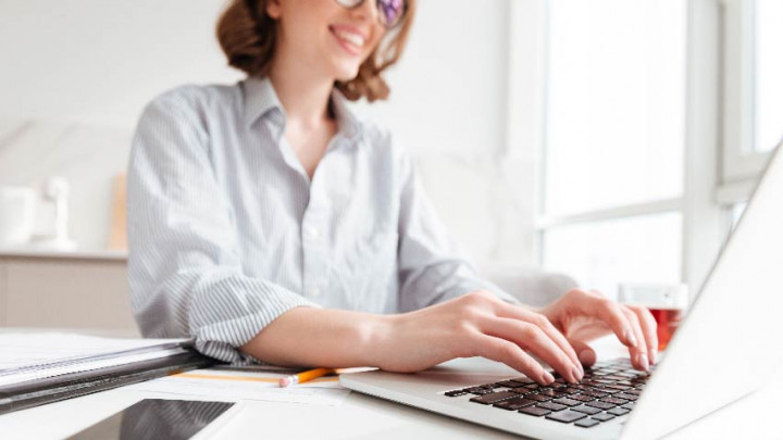 Mahasiswa Akhir Merapat! Ini Tips Atasi Stres saat Masa Skripsi