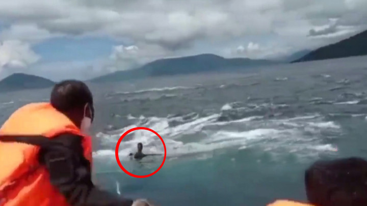 Dramatis! Detik-detik Penyelamatan Pria yang Terjebak di Pusaran Air