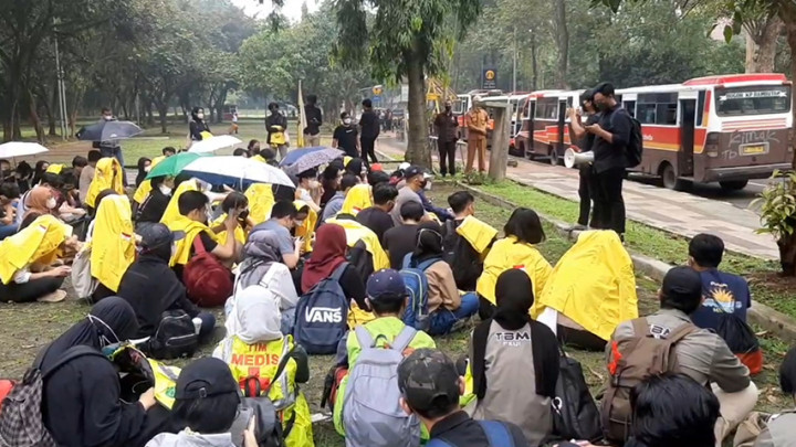 BEM UI Minta Jokowi Tindak Penjahat Demokrasi yang Usulkan Penundaan Pemilu