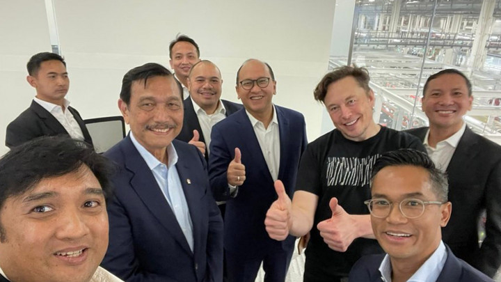 Luhut Bertemu Elon Musk di Amerika Serikat, Bahas Apa?