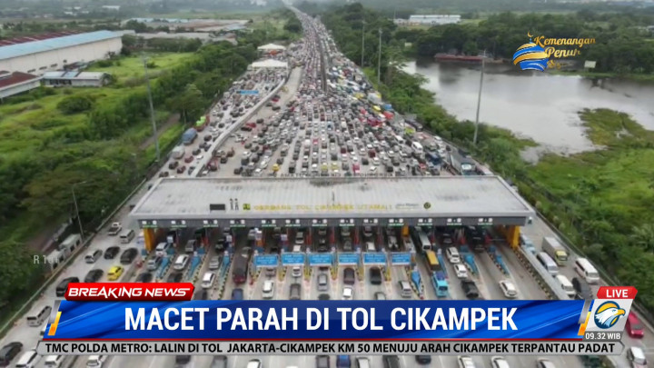 Terkini! Ini Titik dan Penyebab Tol Cikampek Macet Parah