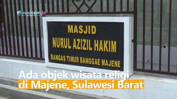 Viral! Wisata Religi Masjid Mirip Ka'bah di Majene