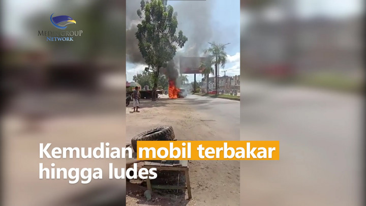 Mobil Terbakar Saat Ingin Isi Bensin di SPBU Kendari