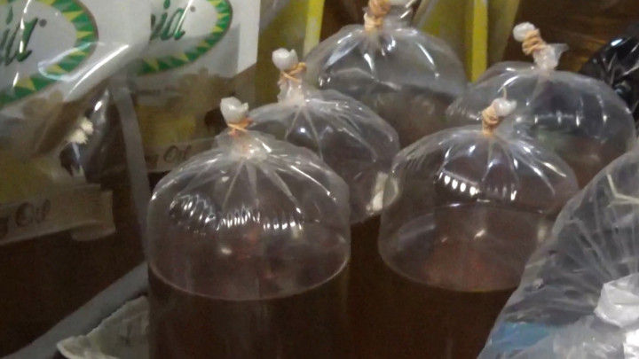 Petugas Masih Menemukan Harga Minyak Goreng Curah di Atas HET