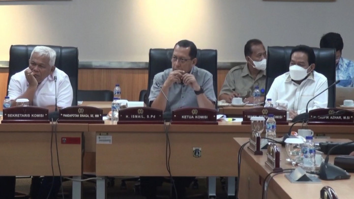 DPRD DKI Setujui Tarif Integrasi Antarmoda Sebesar Rp10 Ribu