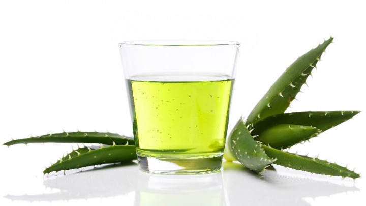 Manfaat Hingga Efek Samping Konsumsi Jus Lidah Buaya