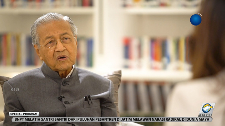 Keliling Jakarta, Mahathir Takjub dengan Banyaknya Mobil di Ibu Kota