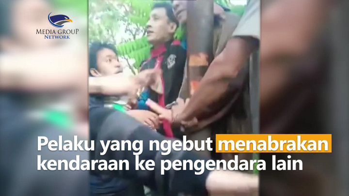Pengendara Bersenjata Api Babak Belur Dikeroyok Warga