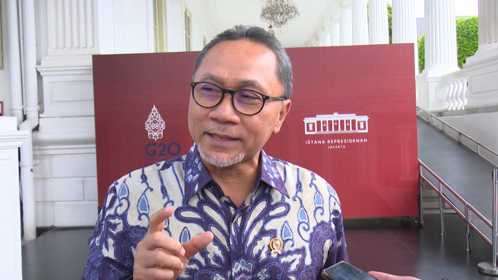 Mendag Klaim Harga Minyak Goreng Curah Sudah Rp14 Ribu