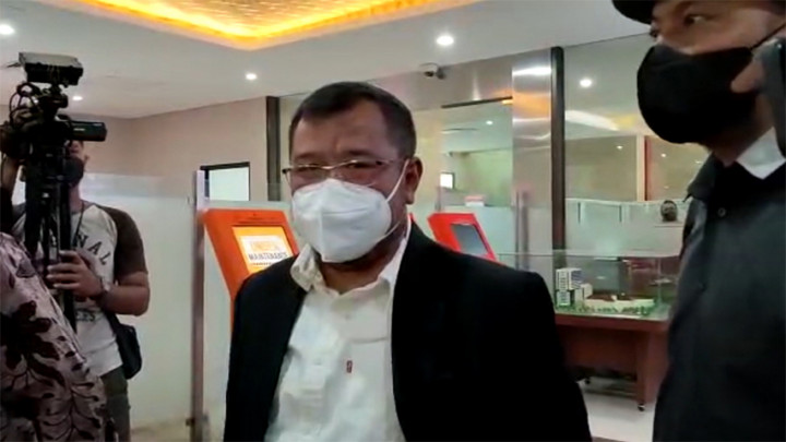 Penuhi Panggilan Polisi, Mantan Presiden ACT Ahyudin Bungkam saat Ditanyai Wartawan