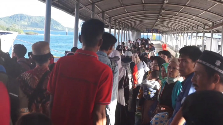 H-1 Iduladha, Pelabuhan Bakauheni Mulai Dipadati Pemudik