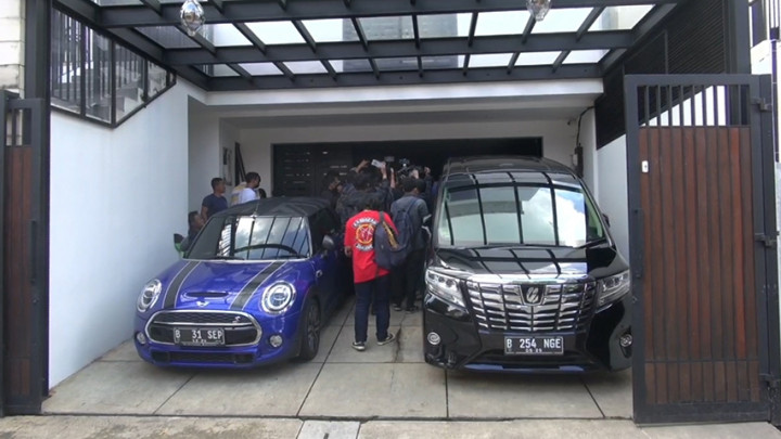 Rumah Nikita Mirzani Digeledah Polisi